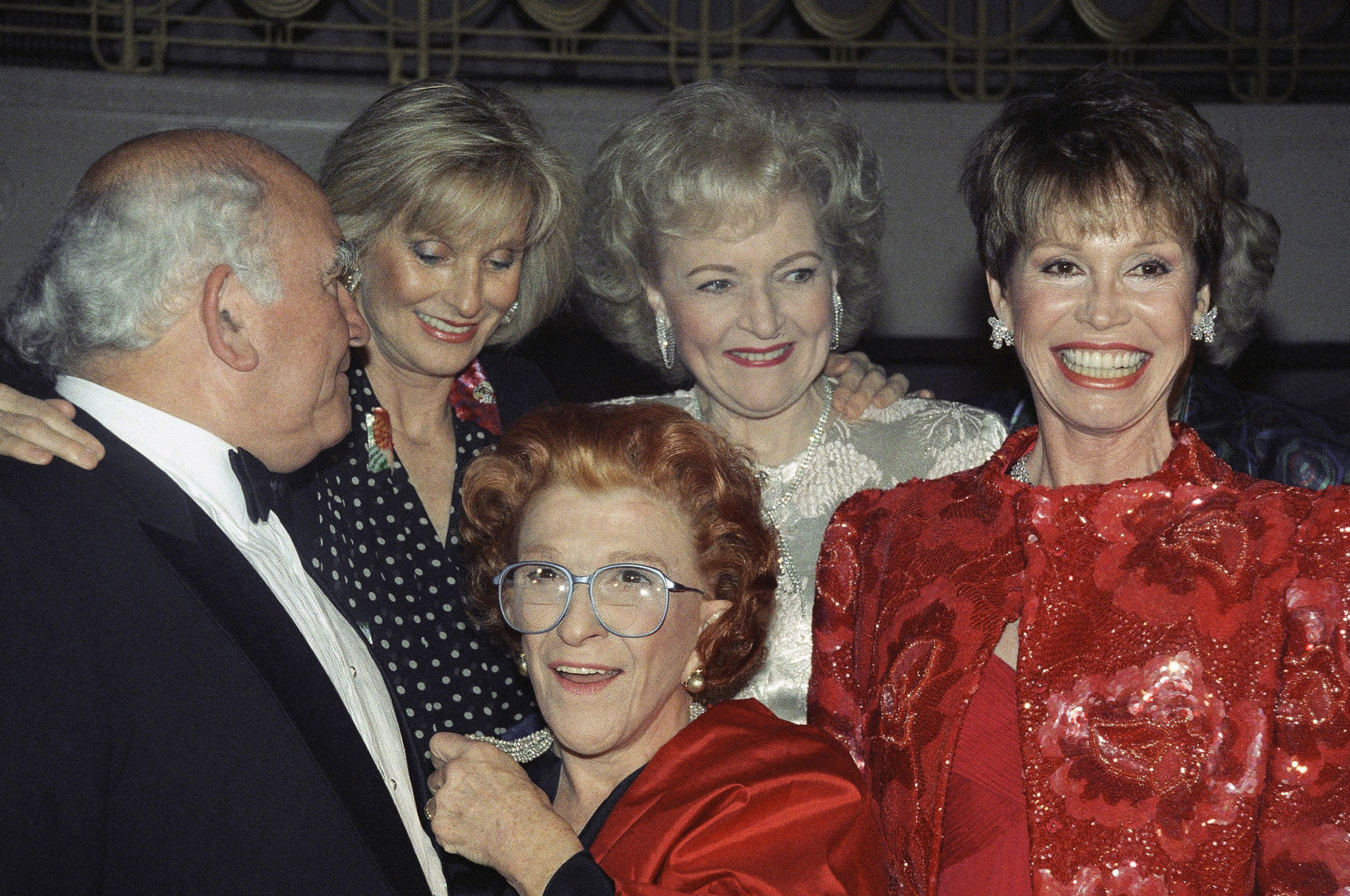 Betty White, 1990
